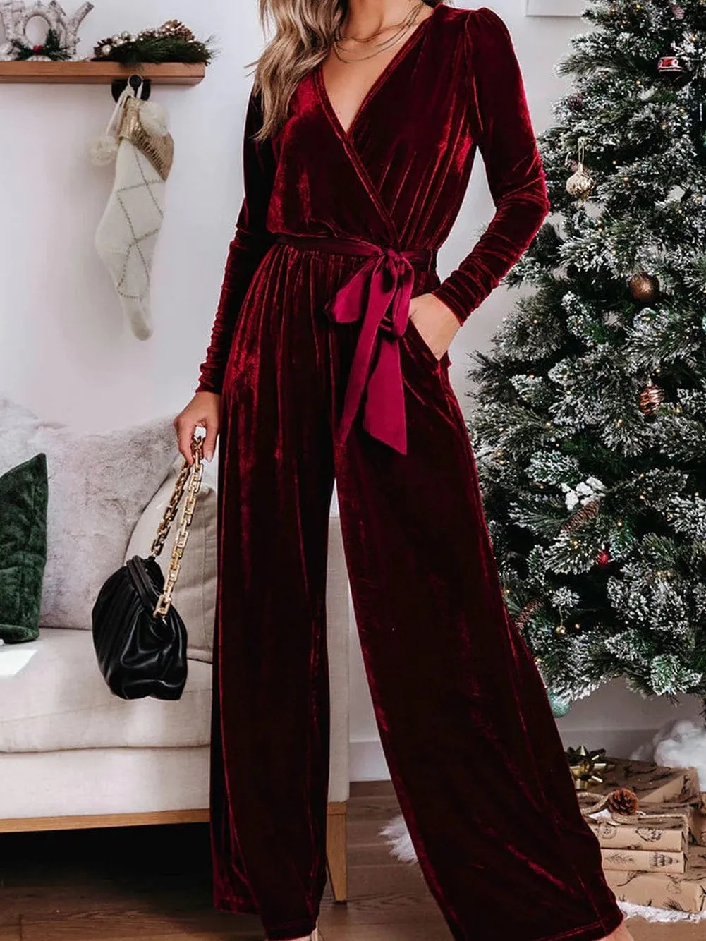 All-Occasion Velvet Jumpsuit: Adaptable Style