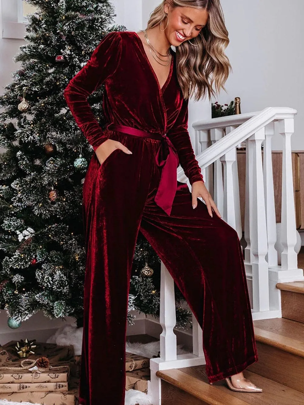 All-Occasion Velvet Jumpsuit: Adaptable Style