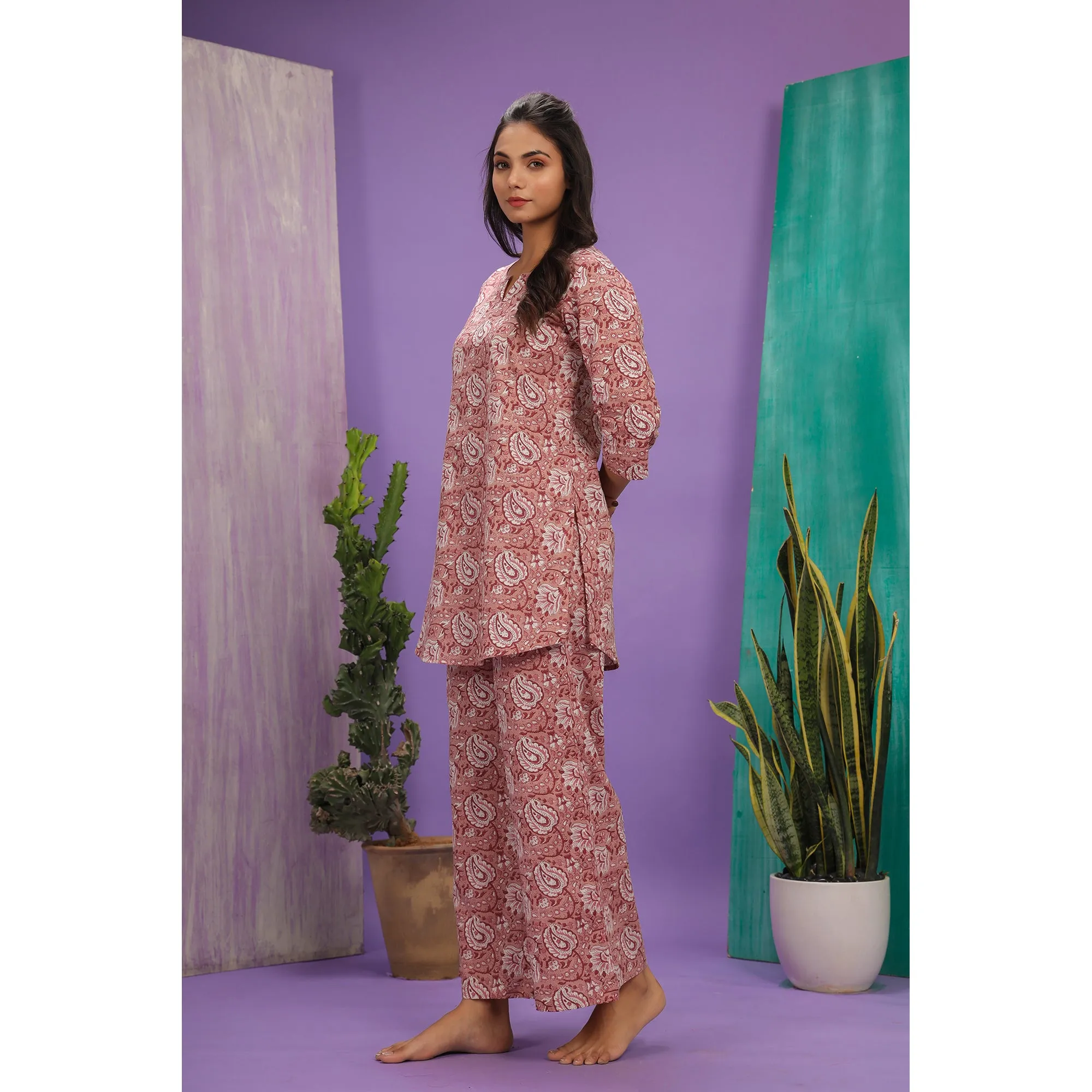 Gul Bano Jaal On Loungewear Top Set