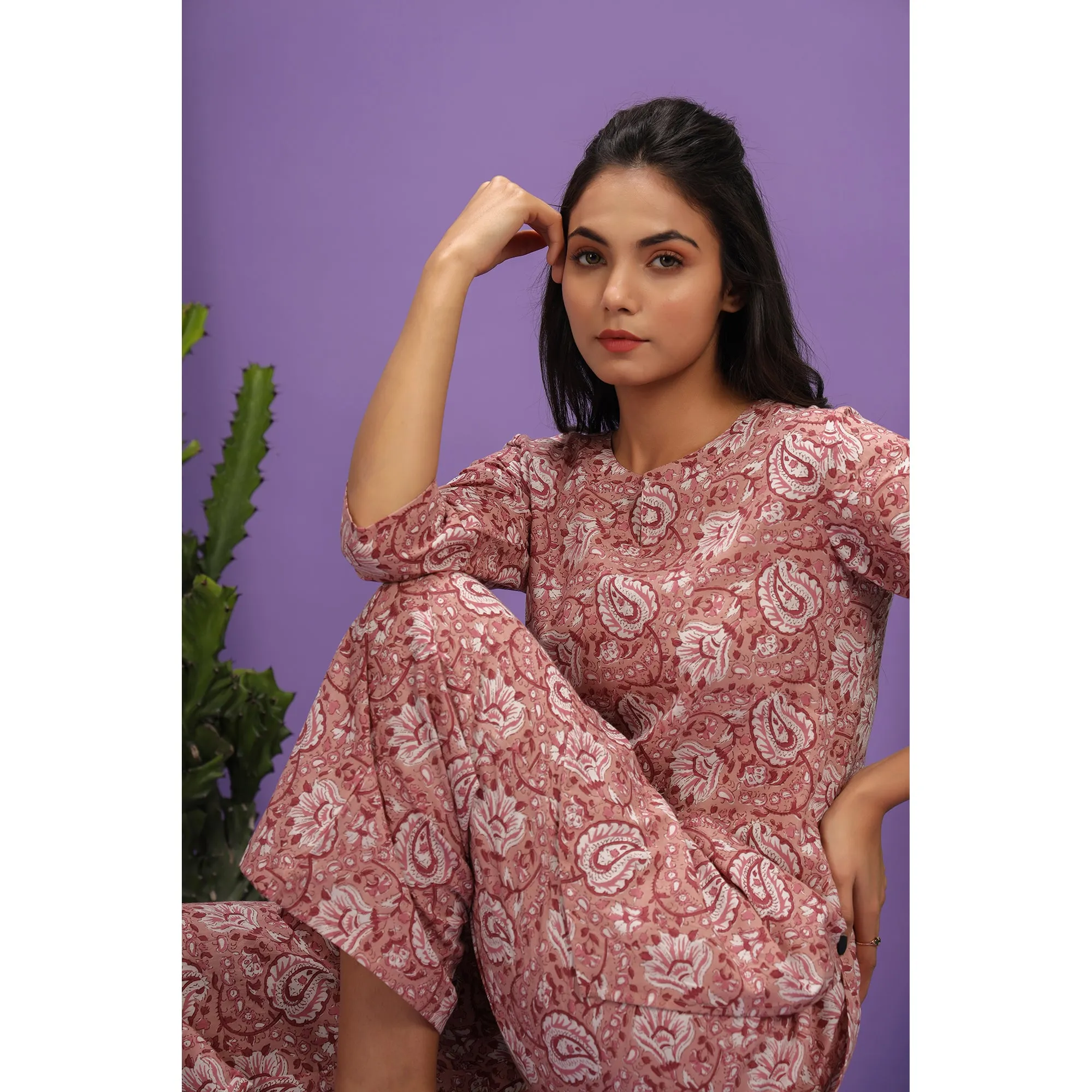 Gul Bano Jaal On Loungewear Top Set