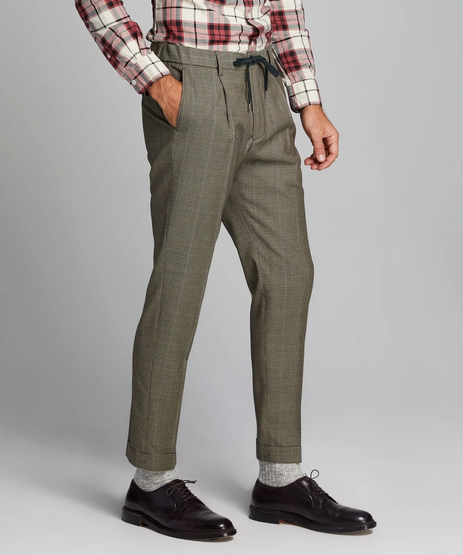 Italian Stretch Wool Drawstring Trouser in Brown Plaid