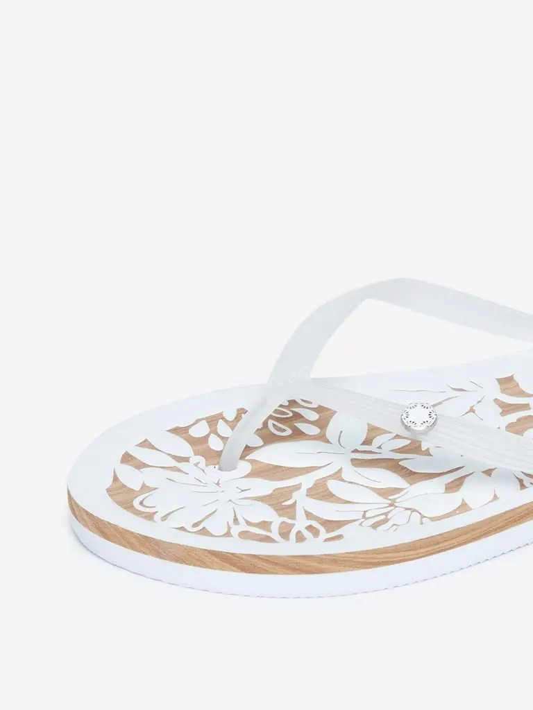 Luna Blu White Floral Flip-Flops