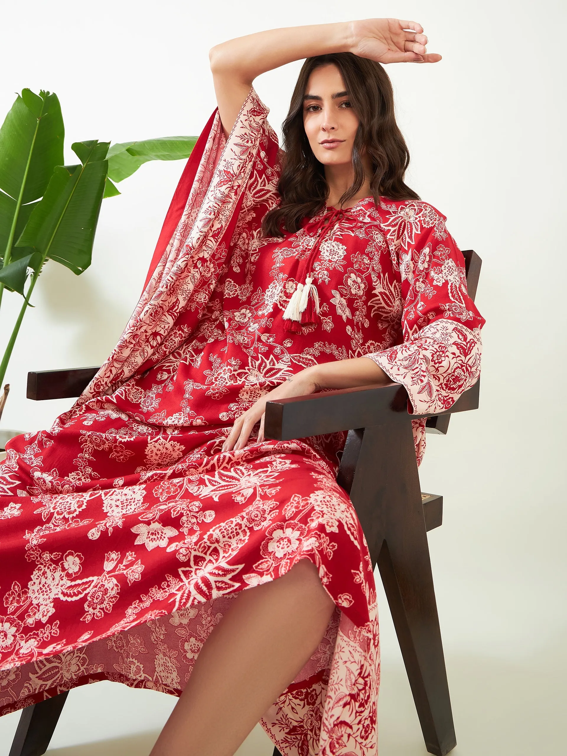 Red Floral Elegant Kaftan