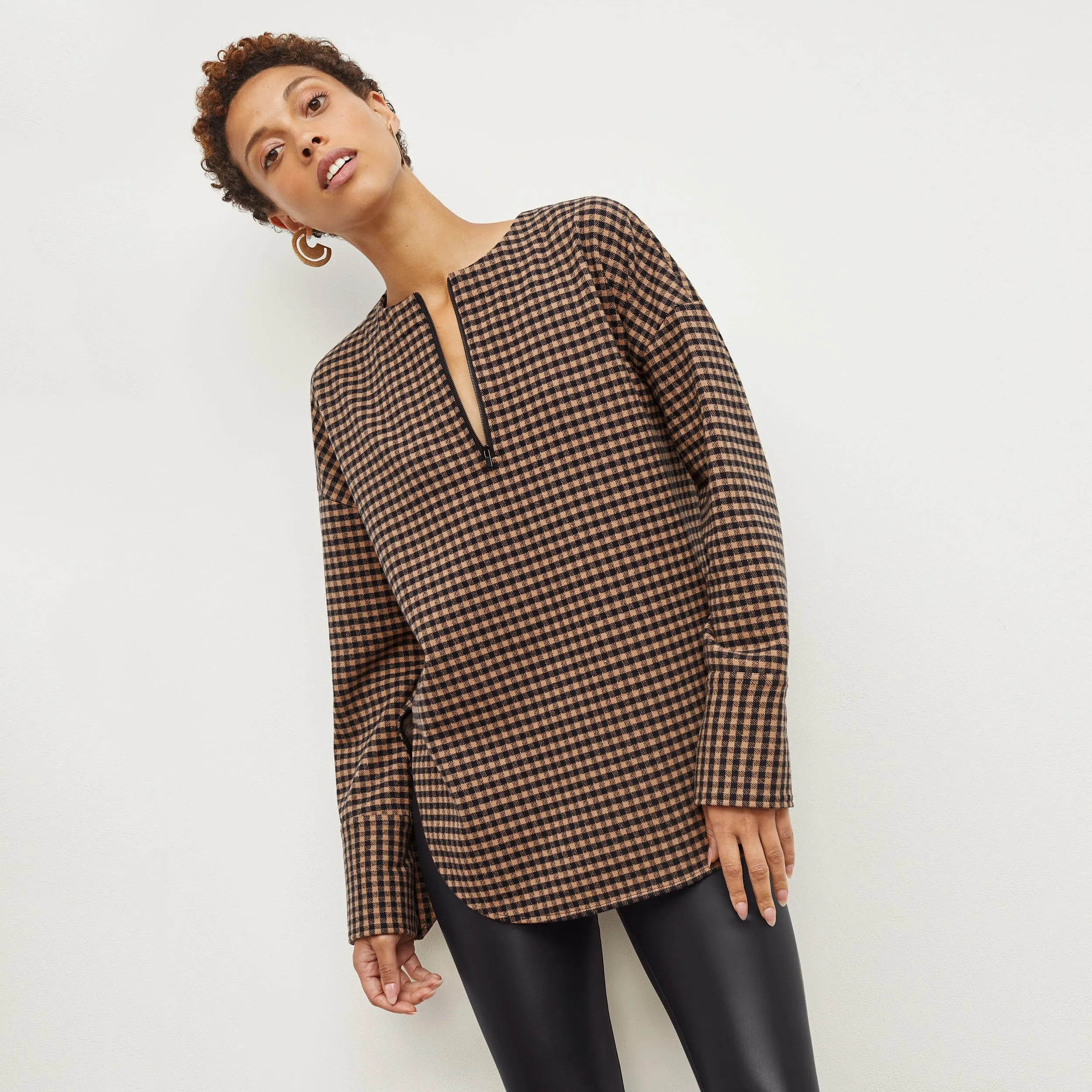 Tully Top - Plaid Knit :: Camel / Black