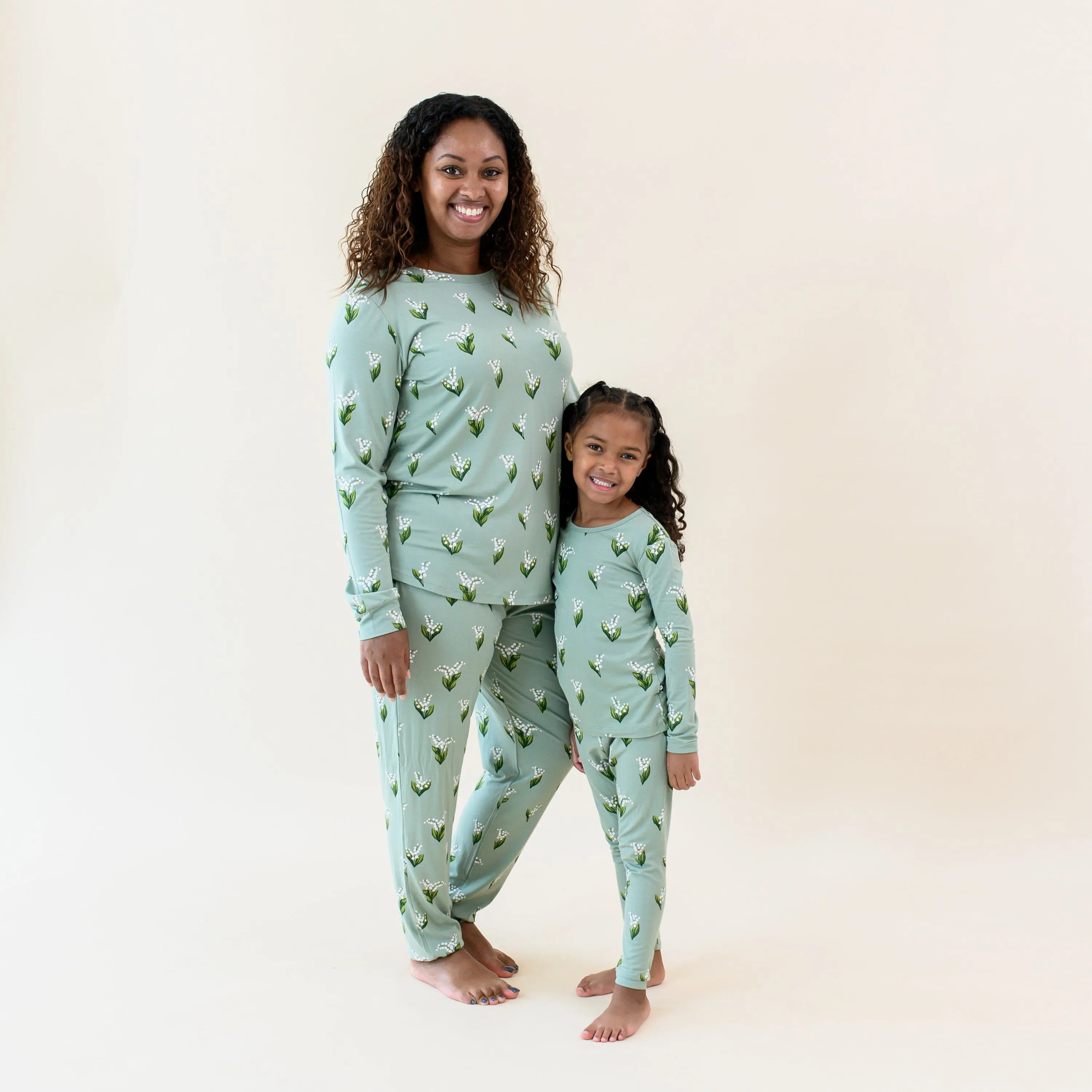 Women's Jogger Pajama Set in Thyme Lily