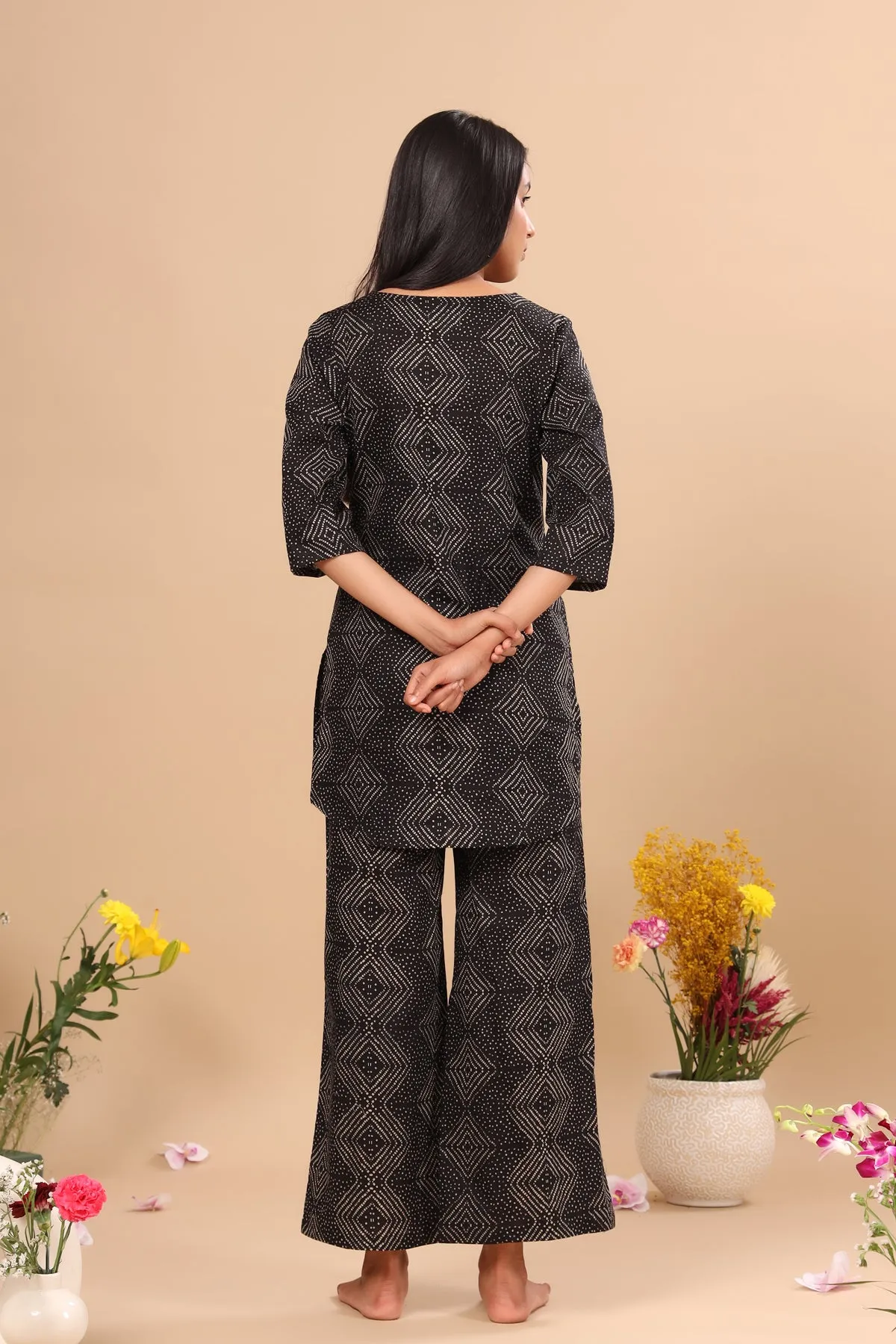 Zig-Zag Bhandani on Black Loungewear Top Set